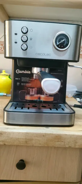 Cafetera Cecotec Cumbia para piezas