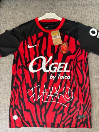 Camiseta Nike Rels B x Mallorca Talla S