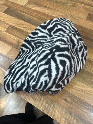 Sombrero de cebra peludo