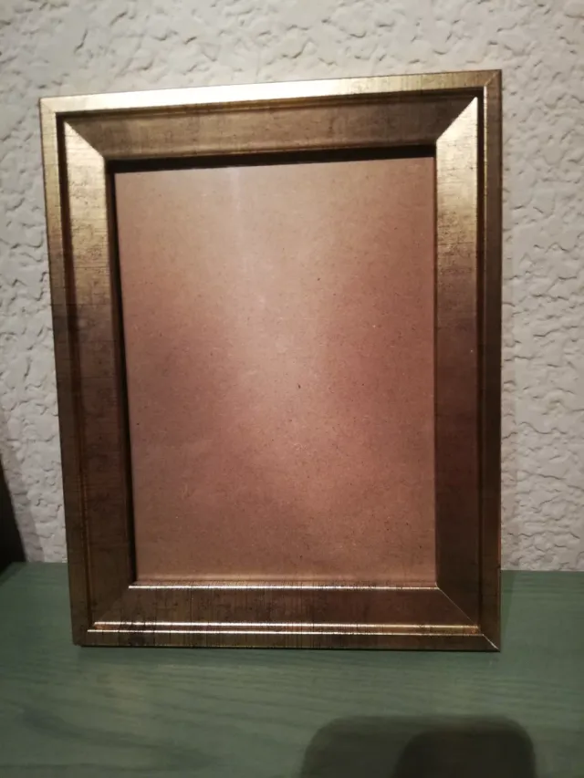 Lote Dos Marcos con cristal
Para fotos