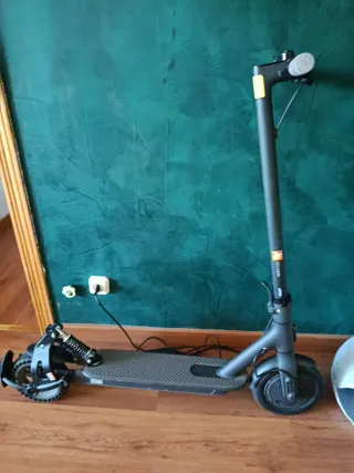 Patinete Eléc. Xiaomi con amortiguador Monorim