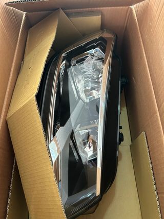 Faro Delantero Derecho VW Caddy 2015-2020