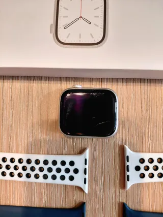 Apple Watch Series 7 (45mm) Wifi + LTE