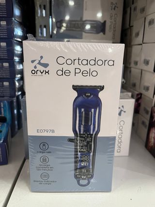 Afeitadora eléctrica Oryx 6500 RPM con carga USB