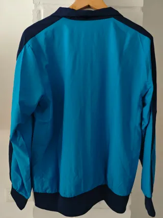 Chaqueta deportiva Nike estilo vintage 