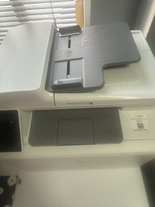 Impresora HP Color LaserJet Pro MFP M183