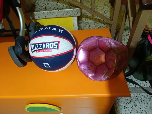 Pelota Baloncesto Tarmak y Fútbol Rosa