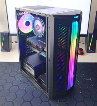 PC GAMING COMPLETAMENTE NUEVO - i5 RTX3070 32GB