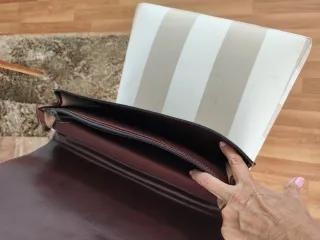 Cartera de piel para documentos