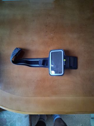 Fascia da braccio sportiva Muvit L per iPhone 5/4S/4