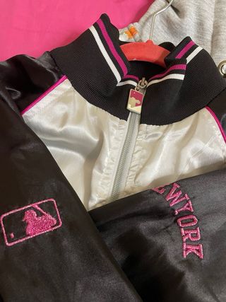 Chaqueta Adidas y Bomber Yankees