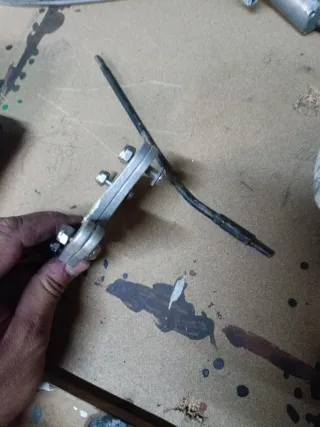 Separador estriberas Yamaha FZ6 2004
