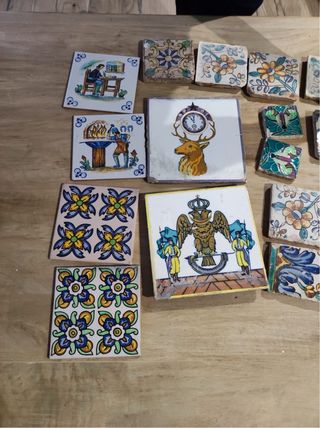 Ladrillos antiguos decorados