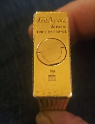 Mechero S.T. Dupont Chapado Oro