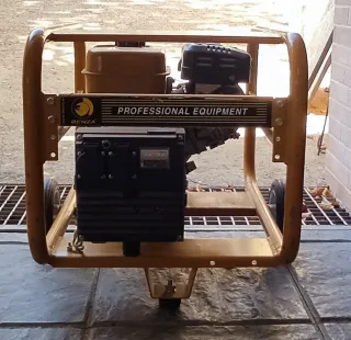 Generador de electricidad con motor gasolina
