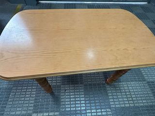 Mesa de comedor de madera
PRECIO NEGOCIABLE