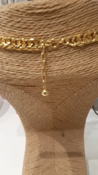 Collar chapado en oro. Diferentes modelos.