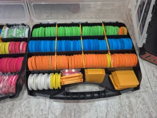 Caja de material de pesca