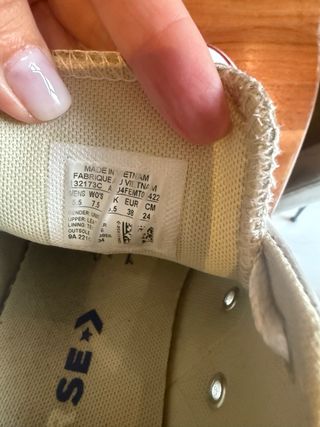 Converse de cuero blanco