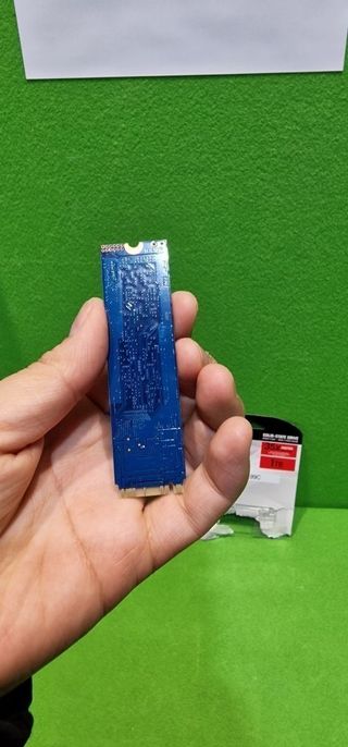 Kingston NV1 SSD 1 TB (00099CC)