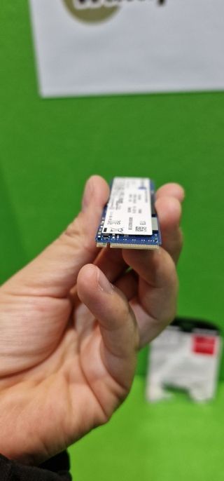Kingston NV1 SSD 1 TB (00099CC)
