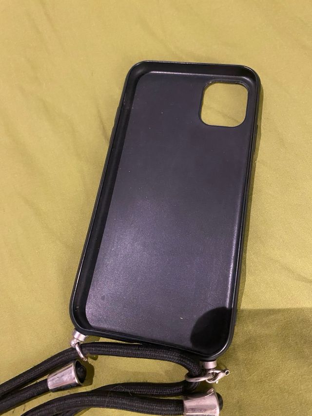 Funda iPhone 11 Gatos Negro