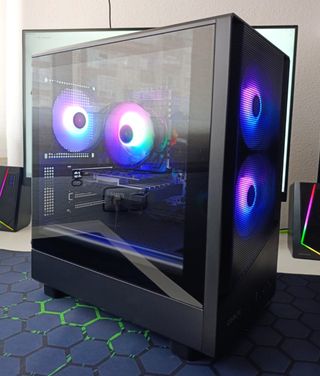 PC GAMING COMPLETAMENTE NUEVO - RX580 - 16GB