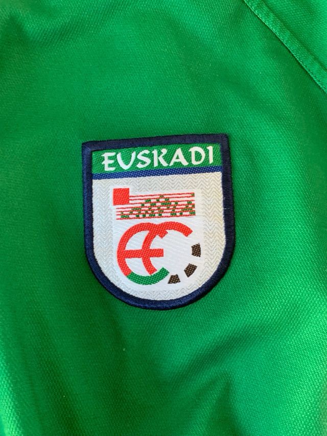 Camiseta Retro Euskal Selekzioa 2001 Astore