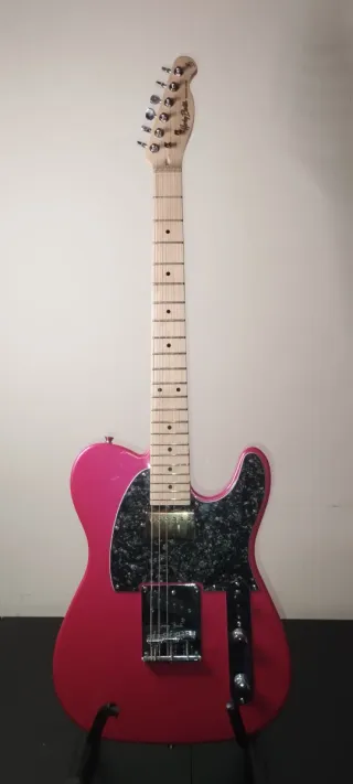 Harley Benton Telecaster Customizada Candy red