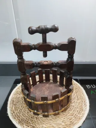 Cascanueces de madera antigüedades/coleccionistas