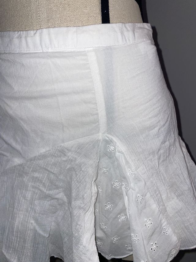 Falda mini asimétrica blanca T.XS