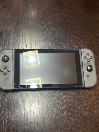 Nintendo Switch + 1 juego 