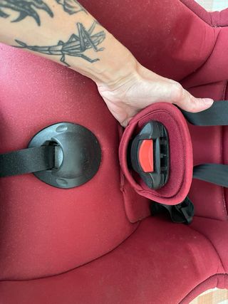 Silla de coche CHICCO 0-13kg y 9-18kg
grupo 0 y 1