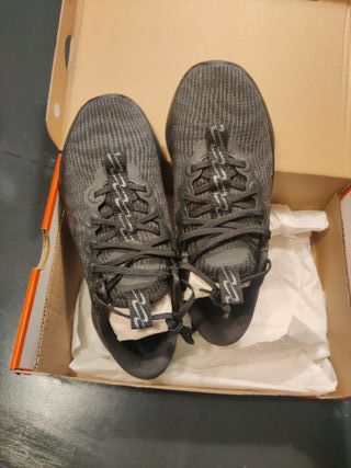 Zapatillas Nike Motiva Negras