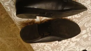 Zapatos Rockport Negros con Cadena Dorada