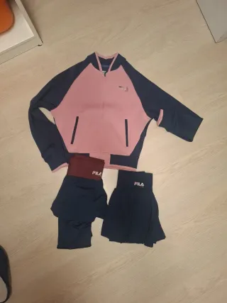 Conjunto Fila Chaqueta, Falda y Mallas