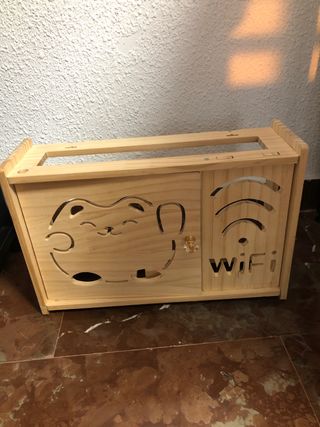 Caja guarda cables WiFi madera gato