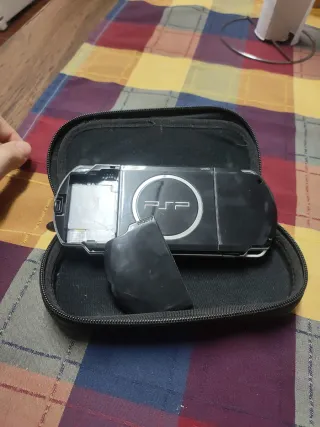 PSP 3004 Slim Negra