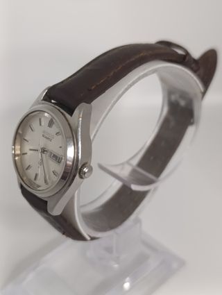 Reloj Seiko Quartz Marrón/Plateado
