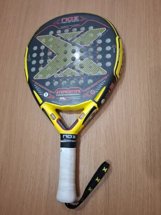 Pala de pádel NOX MAGMA