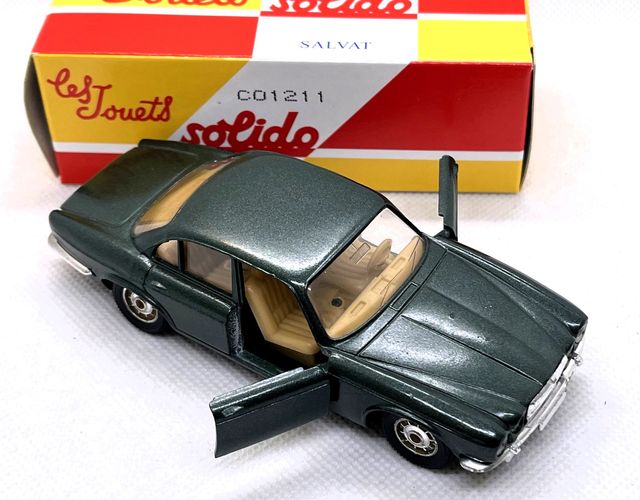 Coche antiguo esc. 1/43 Jaguar XJ12 Solido c/caja