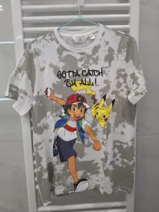 Camiseta Pokémon Ash & Pikachu H&M Talla 170