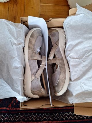 Zapatillas Clarks Fiana Aubrie Talla 37.5