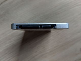 SSD Crucial MX500 1TB 2.5" + Adaptador 3.5" gratis