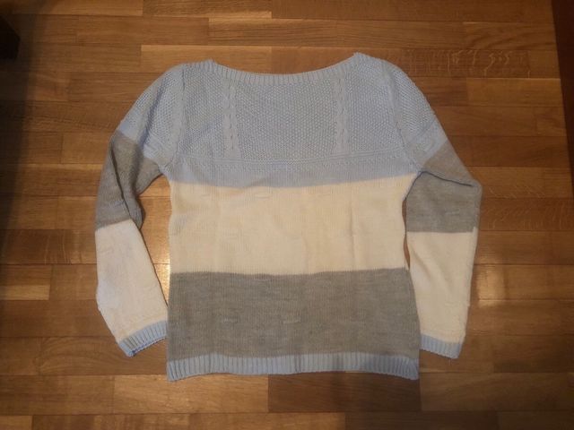 Lote 5 jerséis y camisetas de entretiempo.