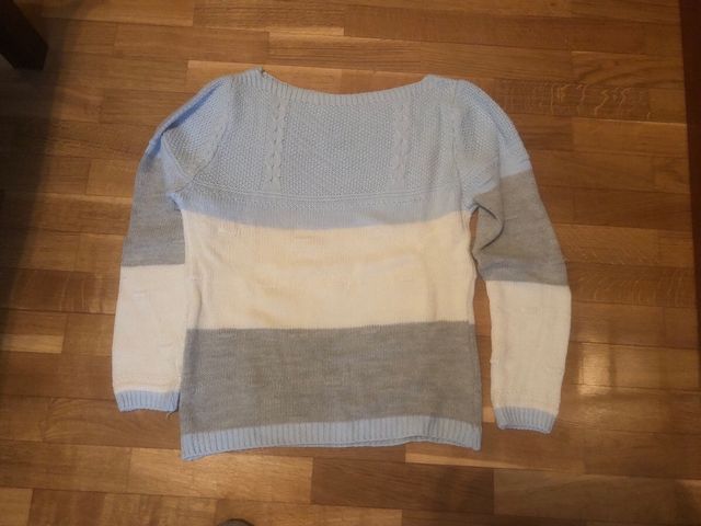 Lote 5 jerséis y camisetas de entretiempo.