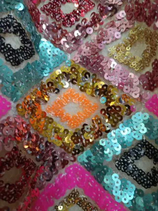 Chaleco lentejuelas flecos boho
