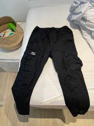 Pantalón Cargo Negro Zara Talla s