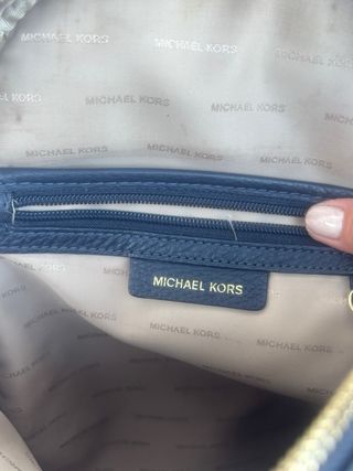 Mochila Michael Kors Azul y Dorada