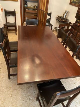 Conjunto Mesa y Sillas Castellanas